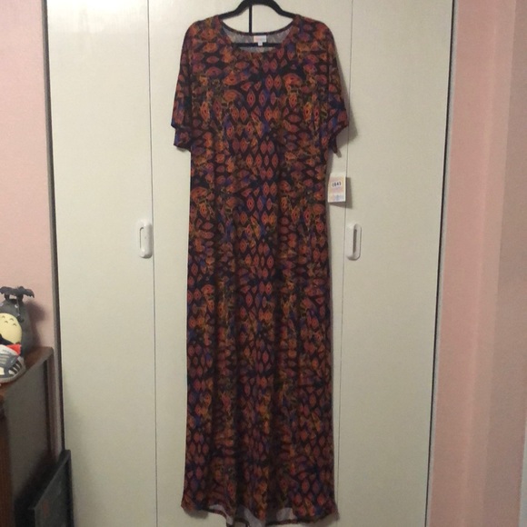 LuLaRoe Dresses & Skirts - NWT LuLaRoe Maria Maxi Dress